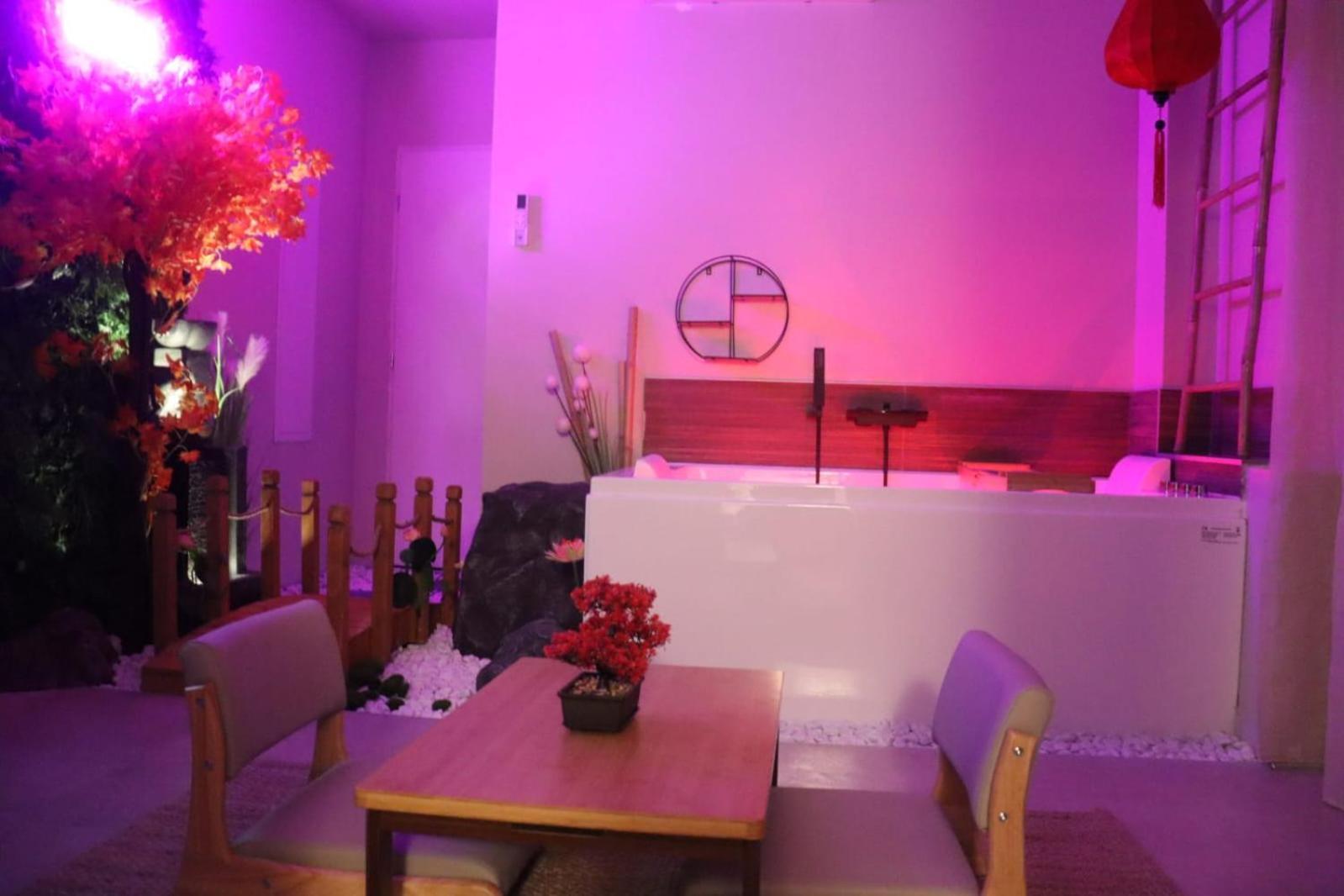 Loveroom Japon Avec Balneotherapie 土伦 外观 照片