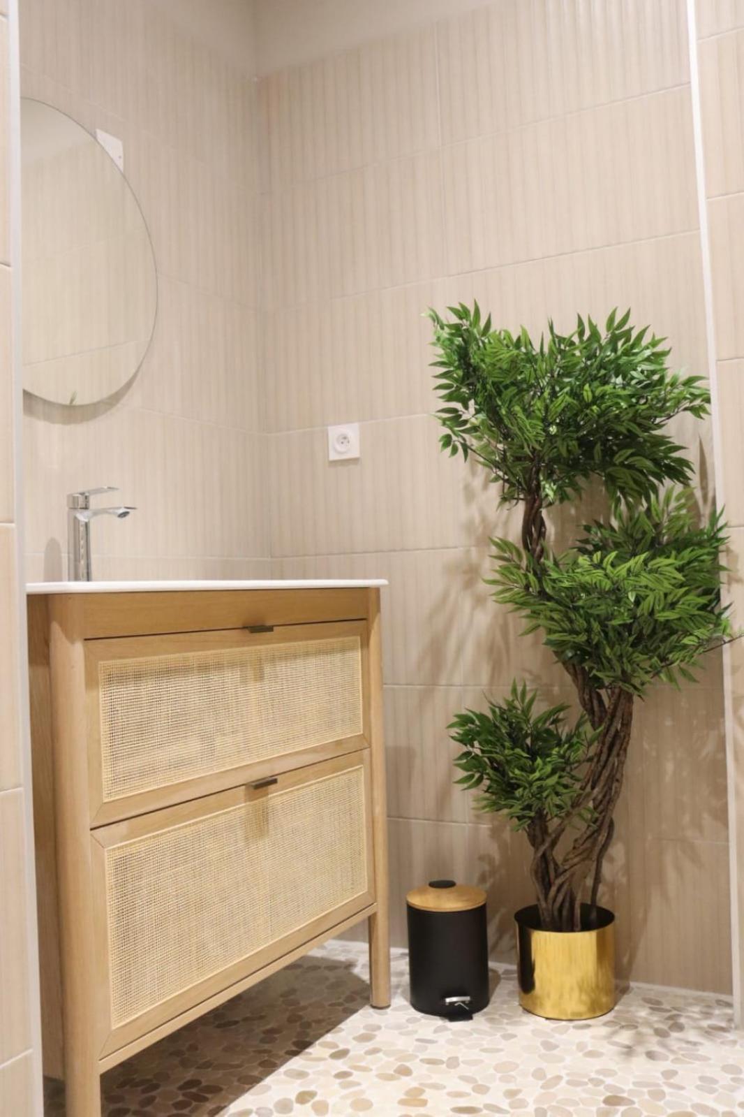 Loveroom Japon Avec Balneotherapie 土伦 外观 照片